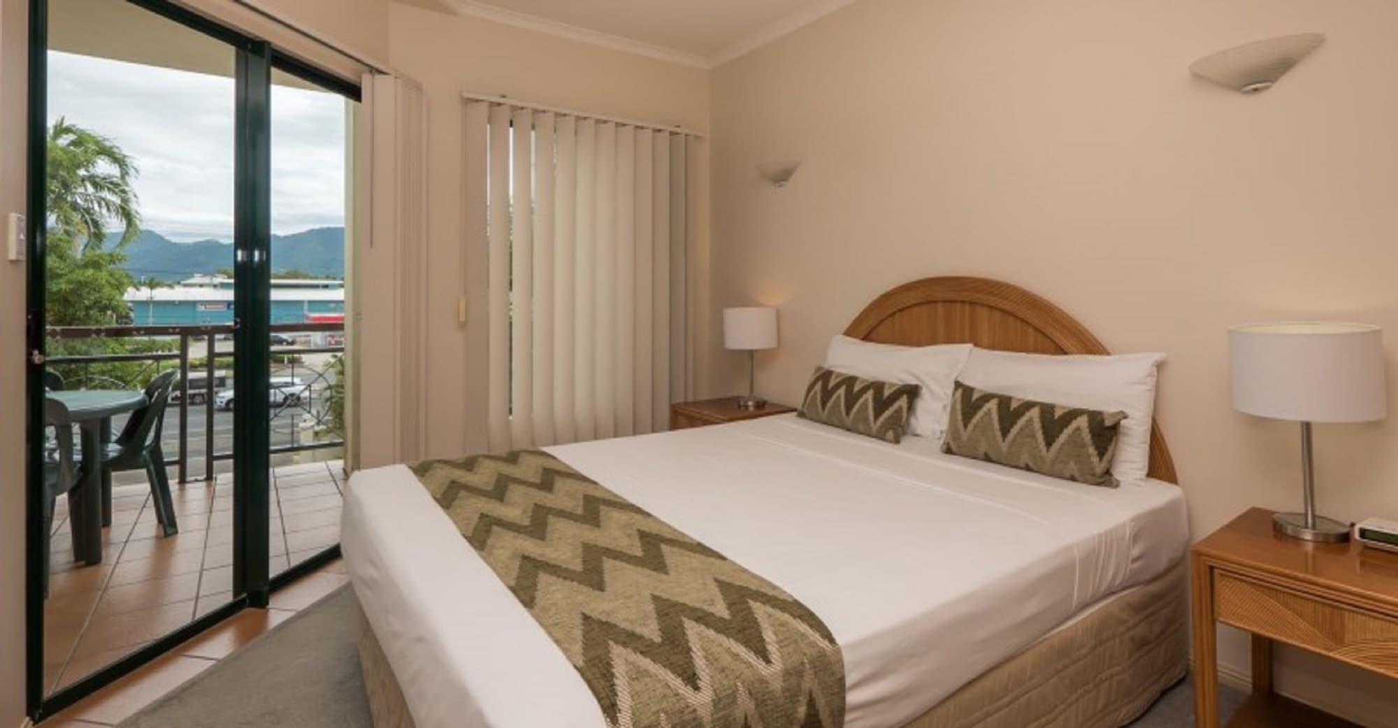 Tropic Towers Apartments Cairns Dış mekan fotoğraf