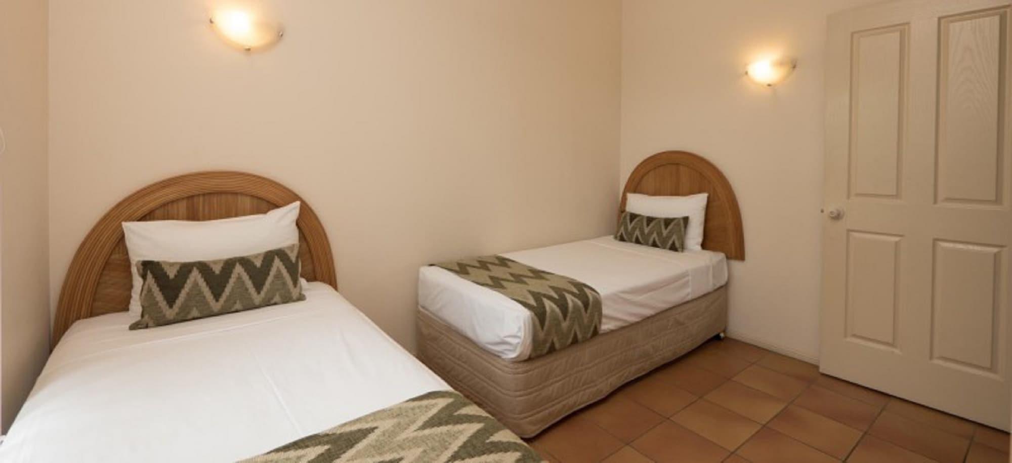 Tropic Towers Apartments Cairns Dış mekan fotoğraf