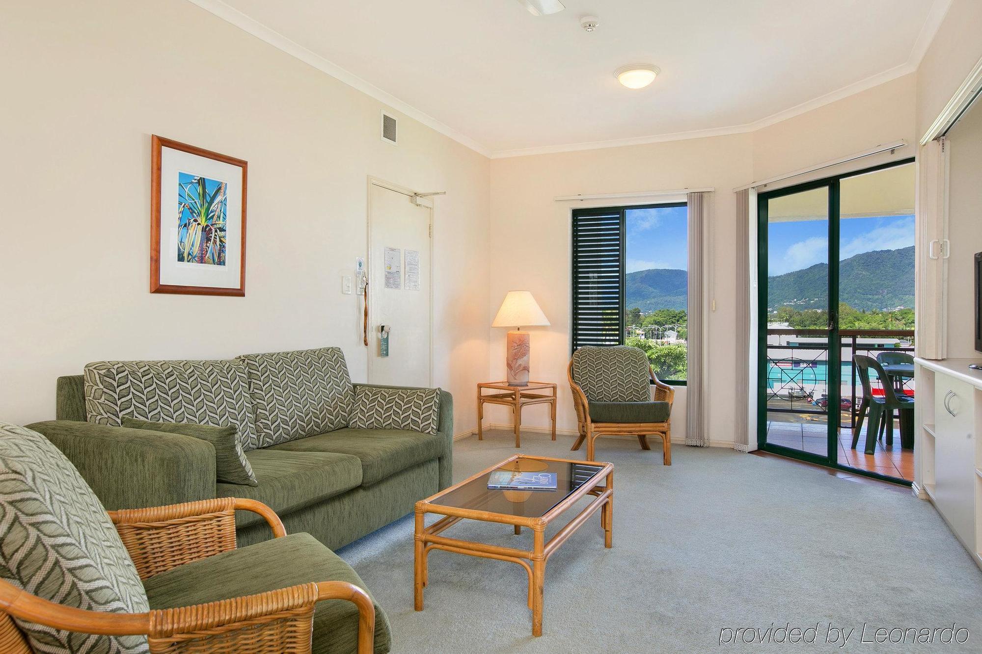 Tropic Towers Apartments Cairns Dış mekan fotoğraf